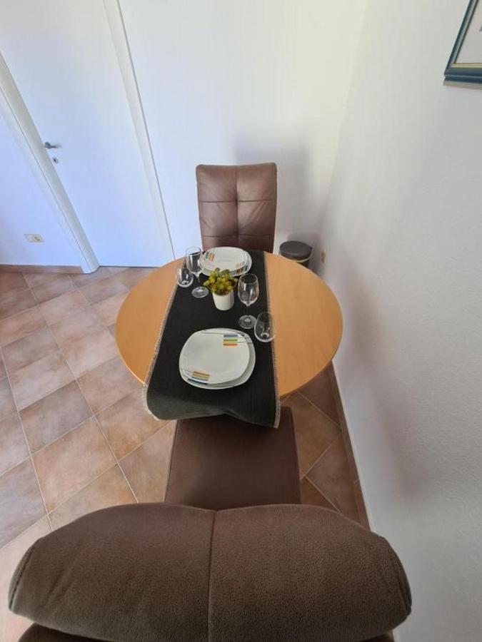 Villa Neda Vodice Exteriör bild