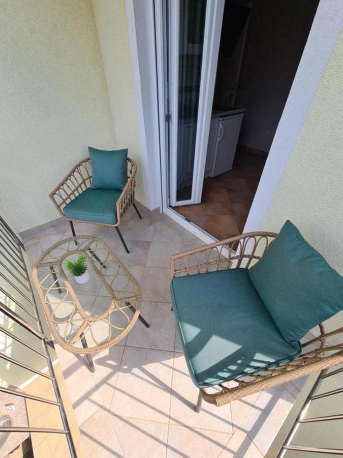 Villa Neda Vodice Exteriör bild