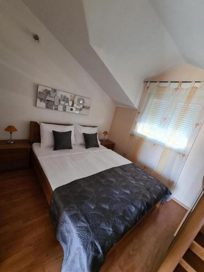 Villa Neda Vodice Exteriör bild